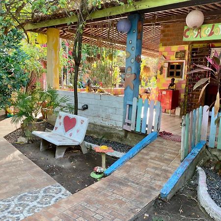 ホテル Pousada Casa Colorida Pôrto das Galinhas エクステリア 写真