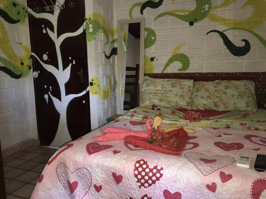ホテル Pousada Casa Colorida Pôrto das Galinhas エクステリア 写真