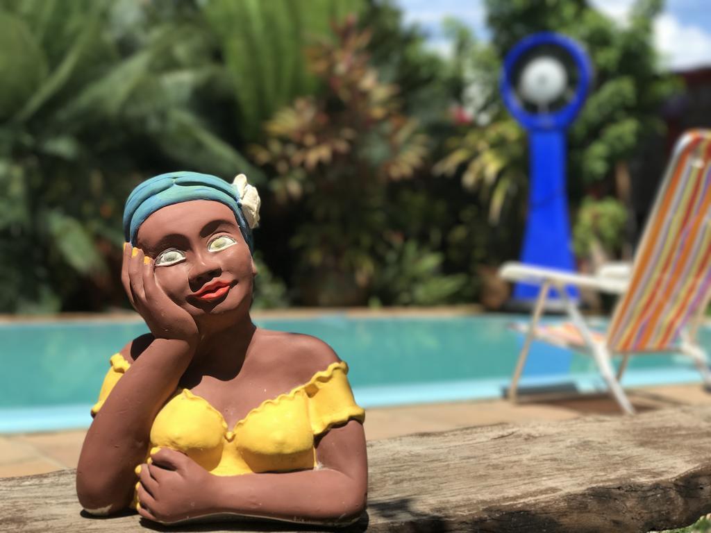 ホテル Pousada Casa Colorida Pôrto das Galinhas エクステリア 写真